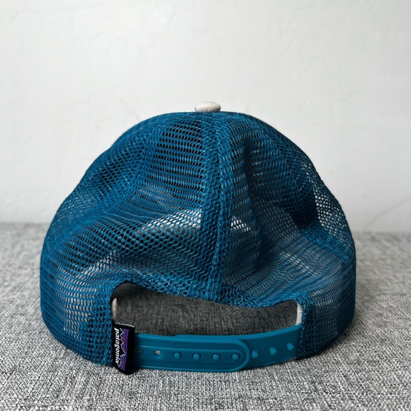 Patagonia Trucker Hat – Classic Logo Mountain Design - Picture 3 of 4